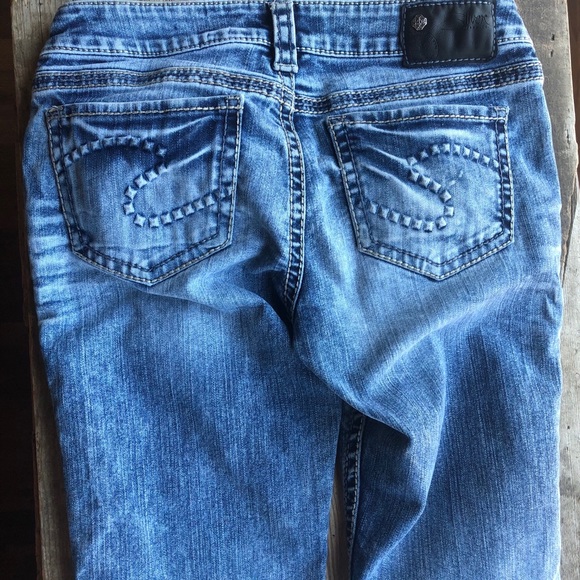 Silver Jeans - Picture 6 of 7